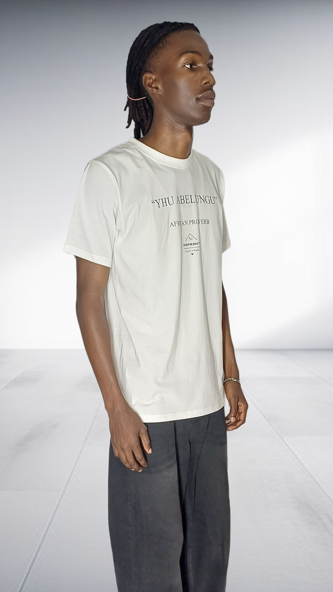 Imprint 'Yhu Abelungu' African Proverb T-Shirt - Cream