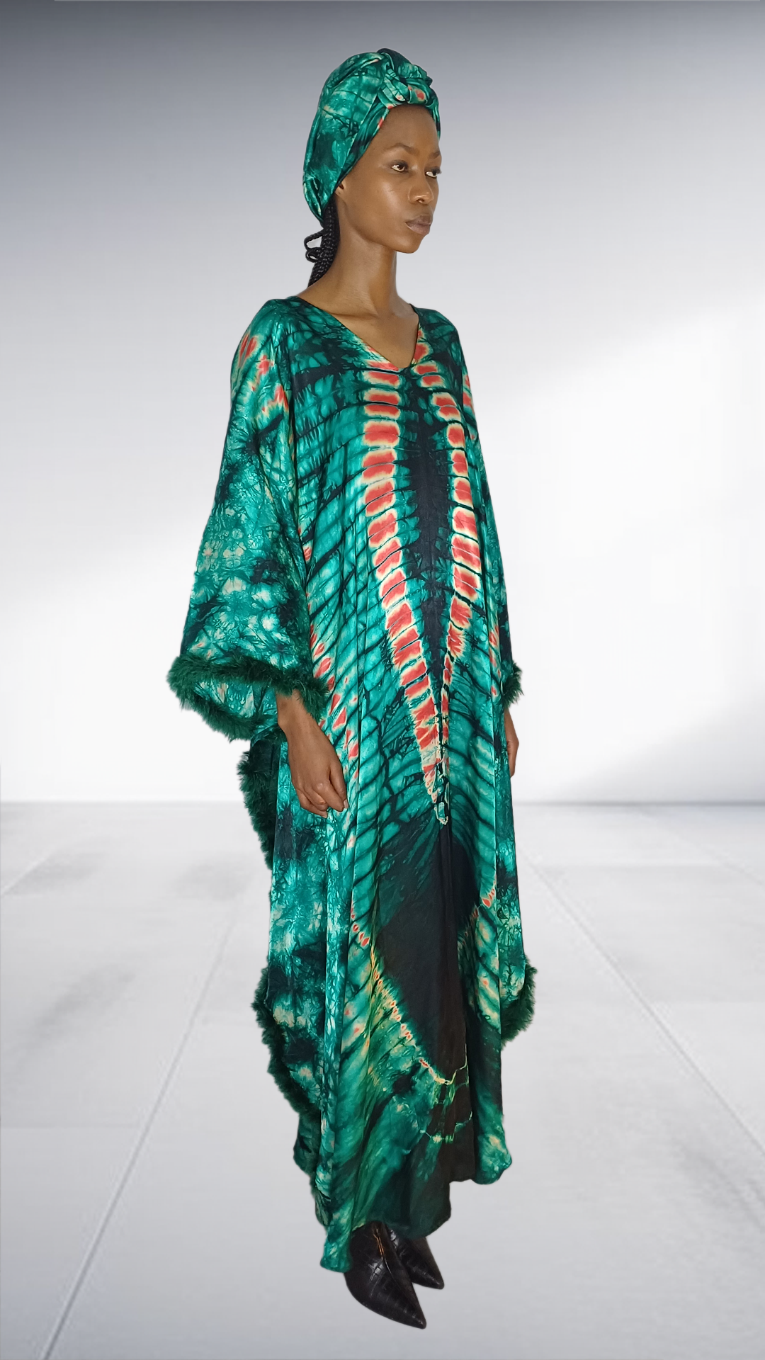 TINU KAFTAN
