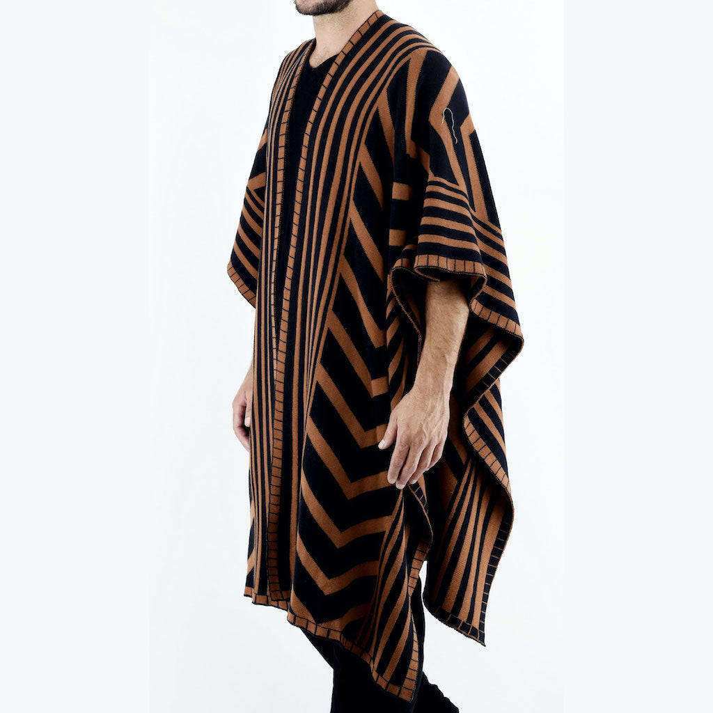 ZG5425 Rust Black Zebra Poncho