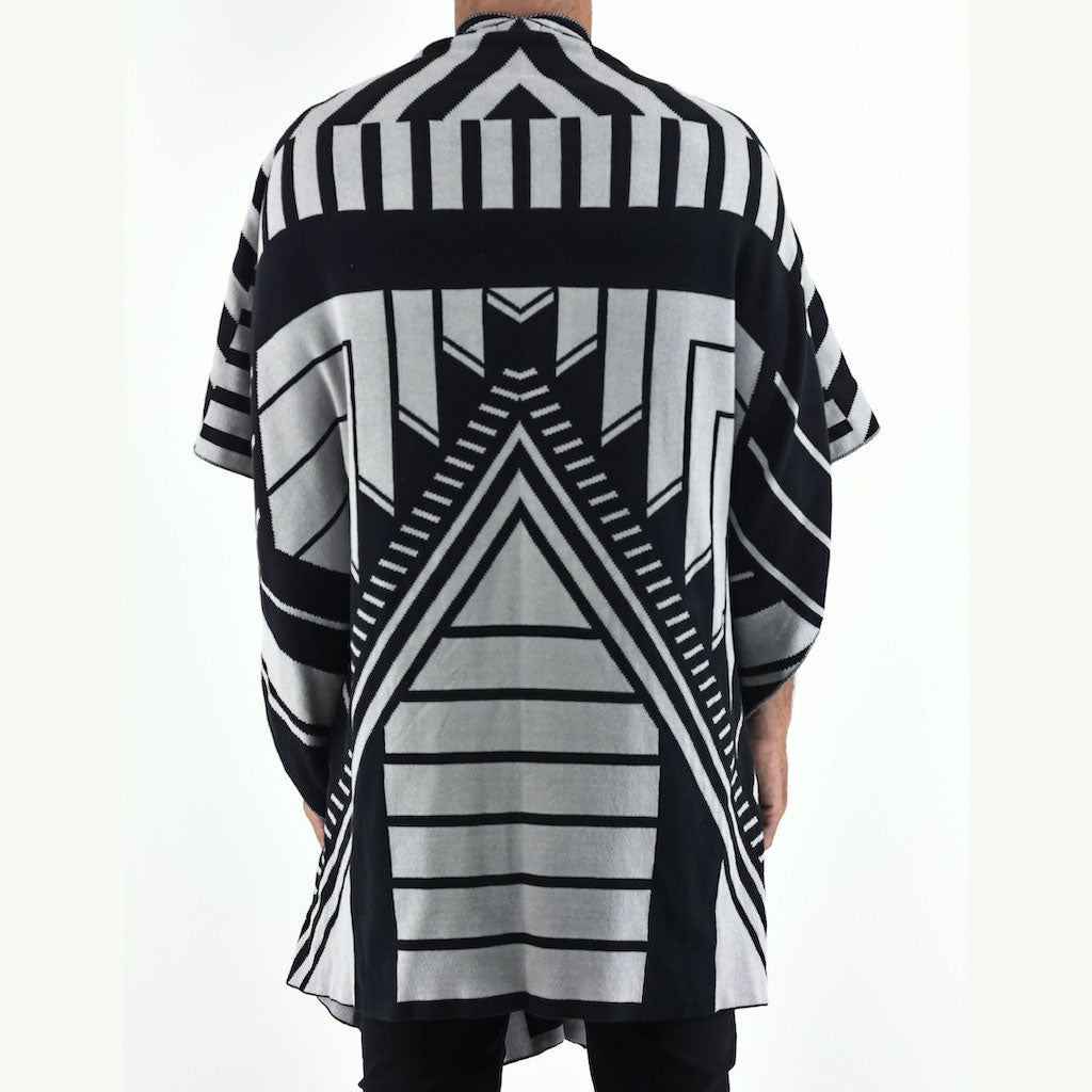 ZZG5420 Grey Black Chevron Poncho