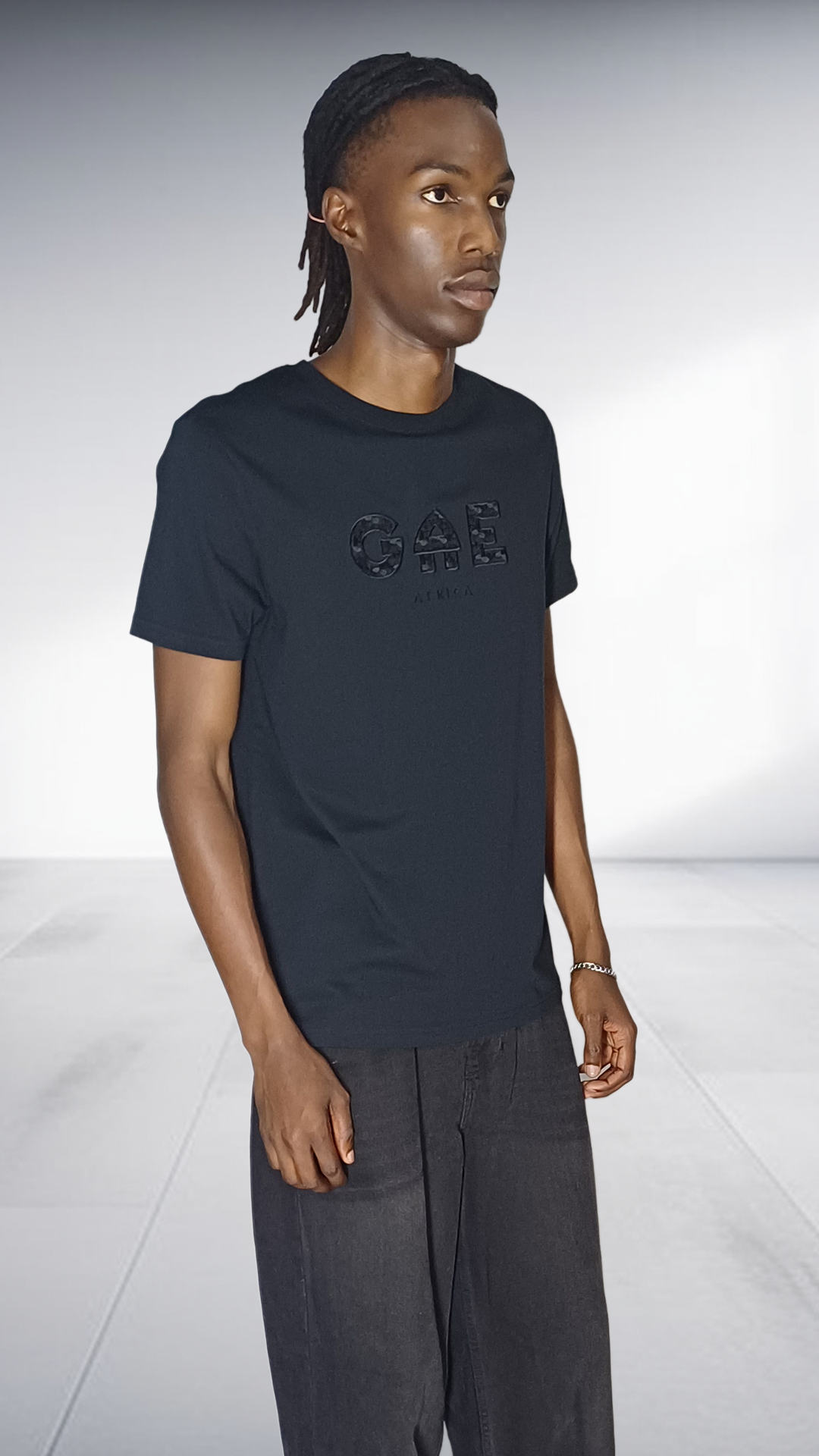 GAE Logo T-Shirt - Black