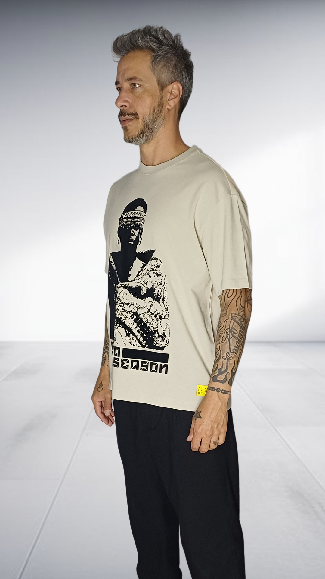 SE7EN HEART BEATS Africa Season Graphic T-Shirt - Sand & Black