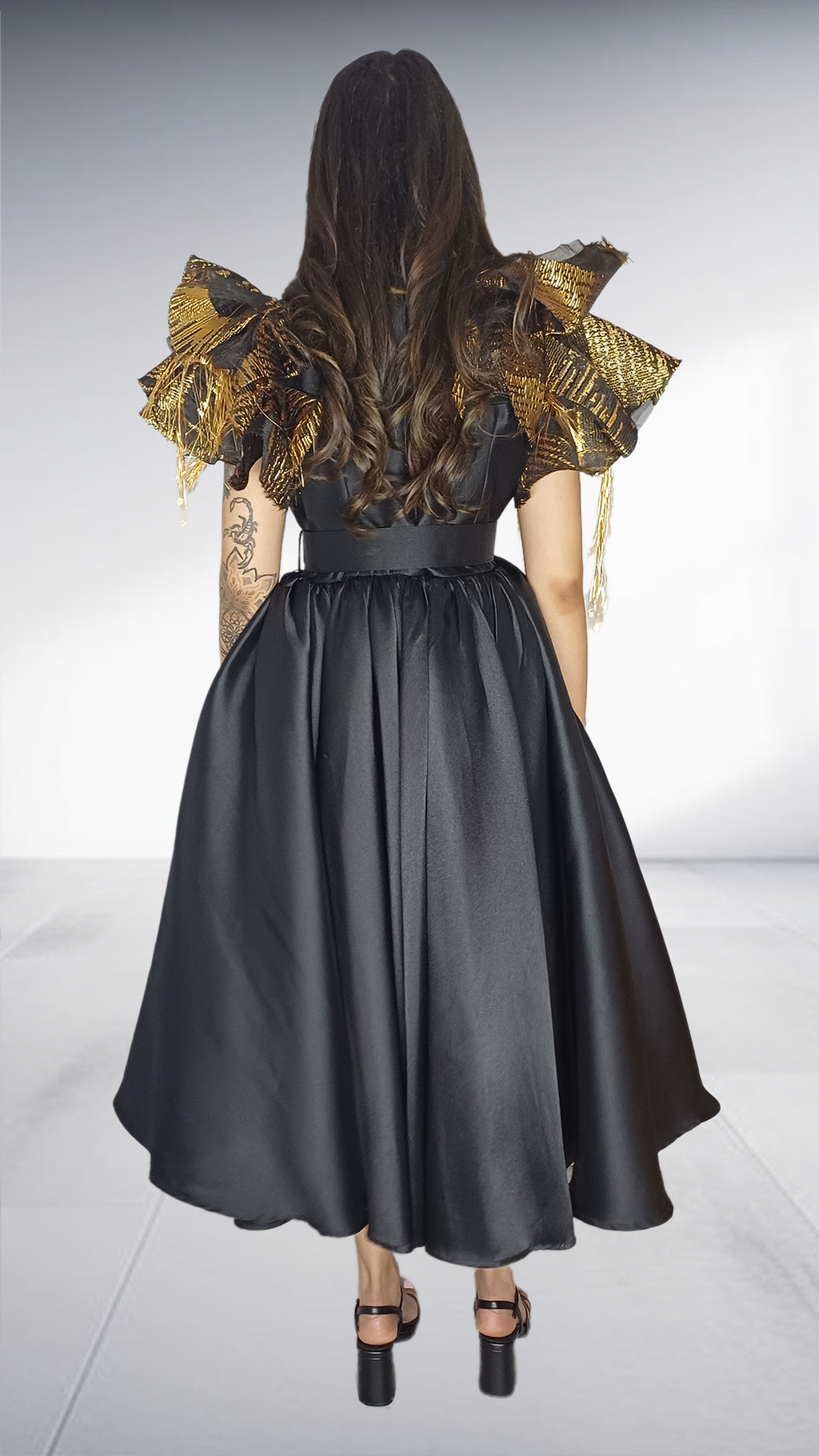 B Mashilo Lehlokwe the Dress