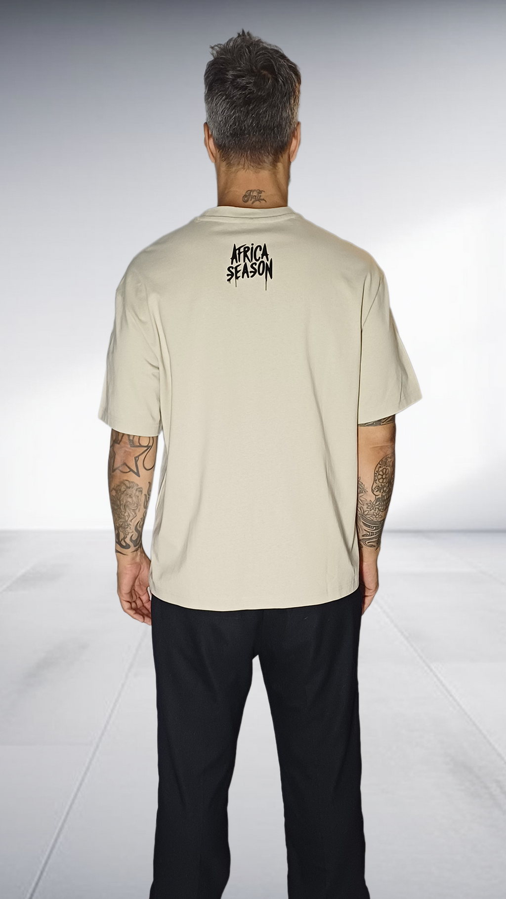 SE7EN HEART BEATS Africa Season Graphic T-Shirt - Sand & Black