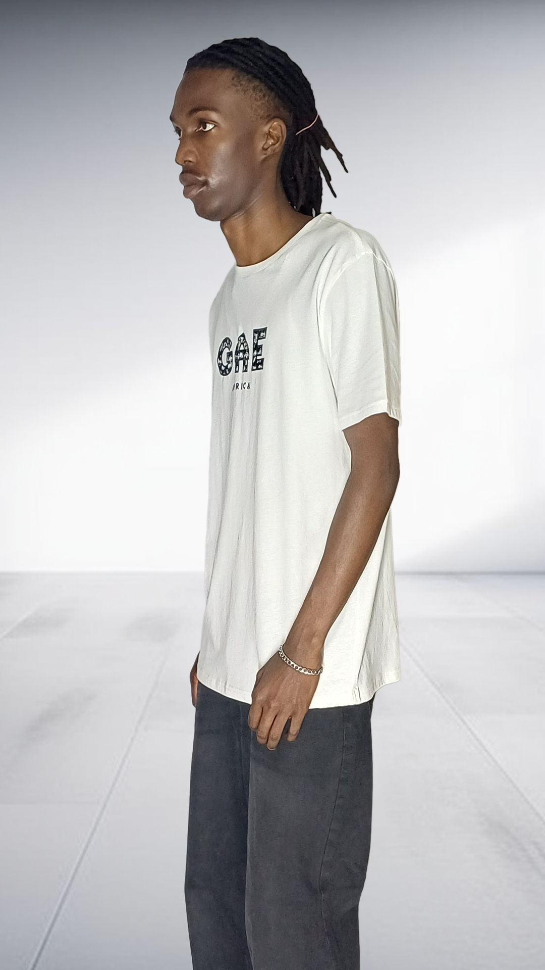 GAE Africa Logo T-Shirt - Cream with African Print