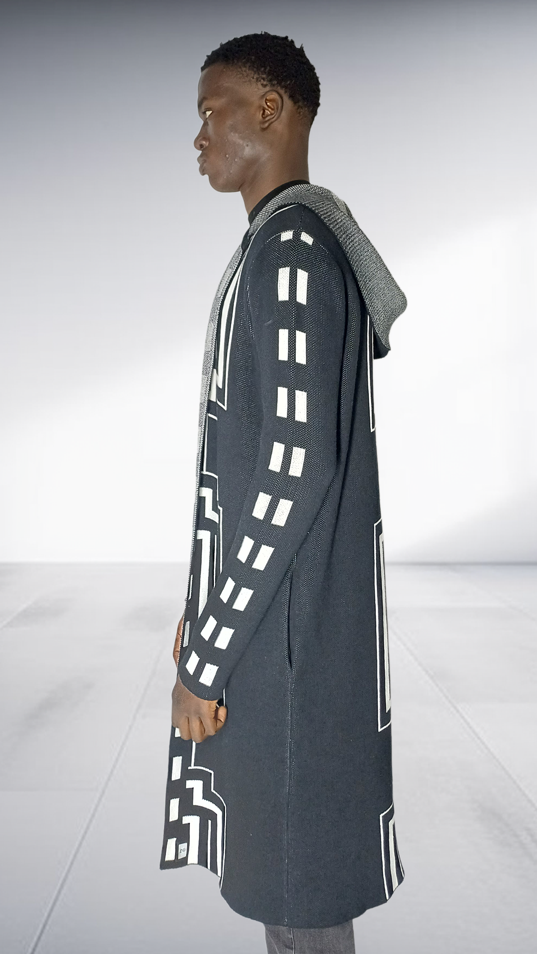 Zeitgeist Geometric Tracks Maxi Cardigan - Black, White & Silver