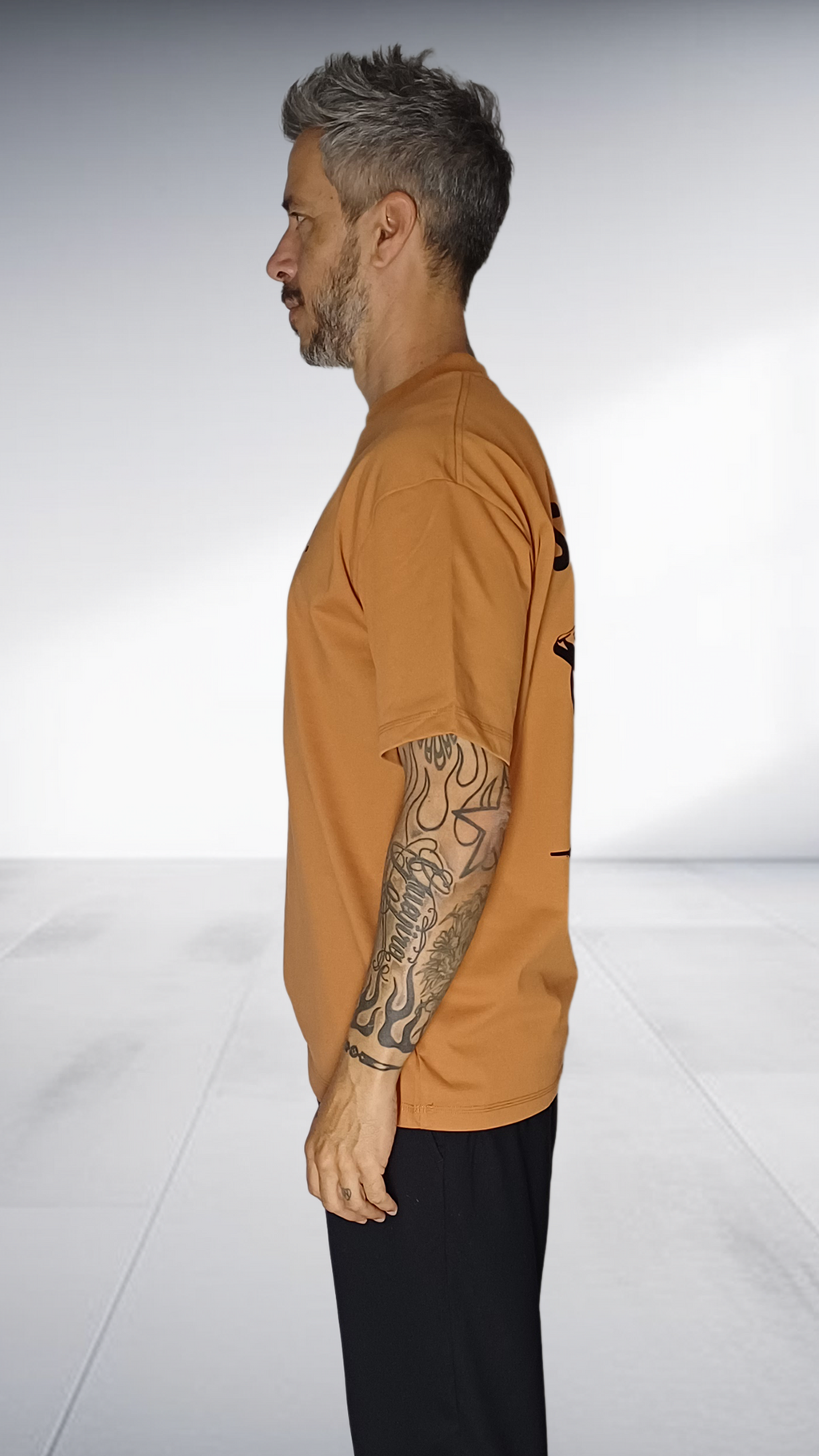 SE7EN HEART BEATS Soweto Department Musician T-Shirt - Mustard & Black