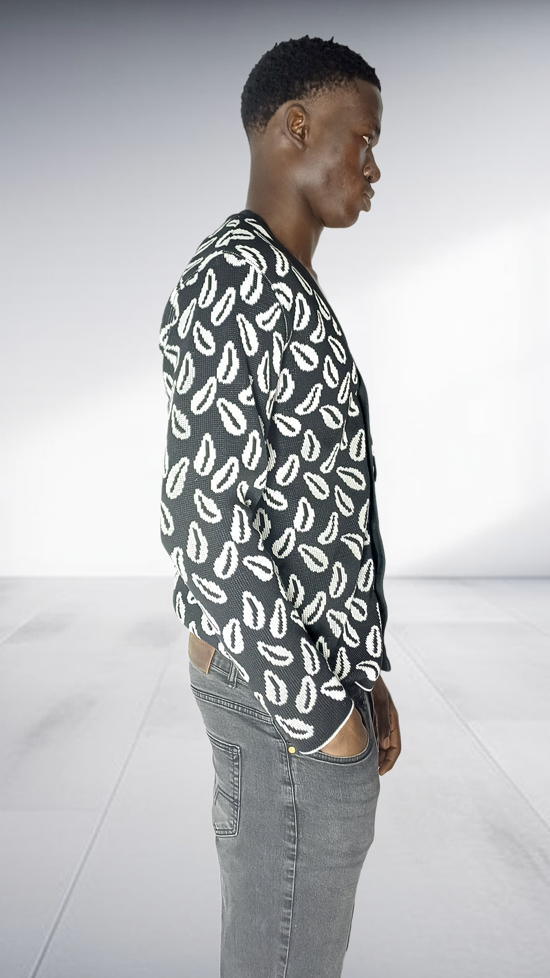 Thula Sindi Cowrie Shell Pattern Cardigan - Black & White