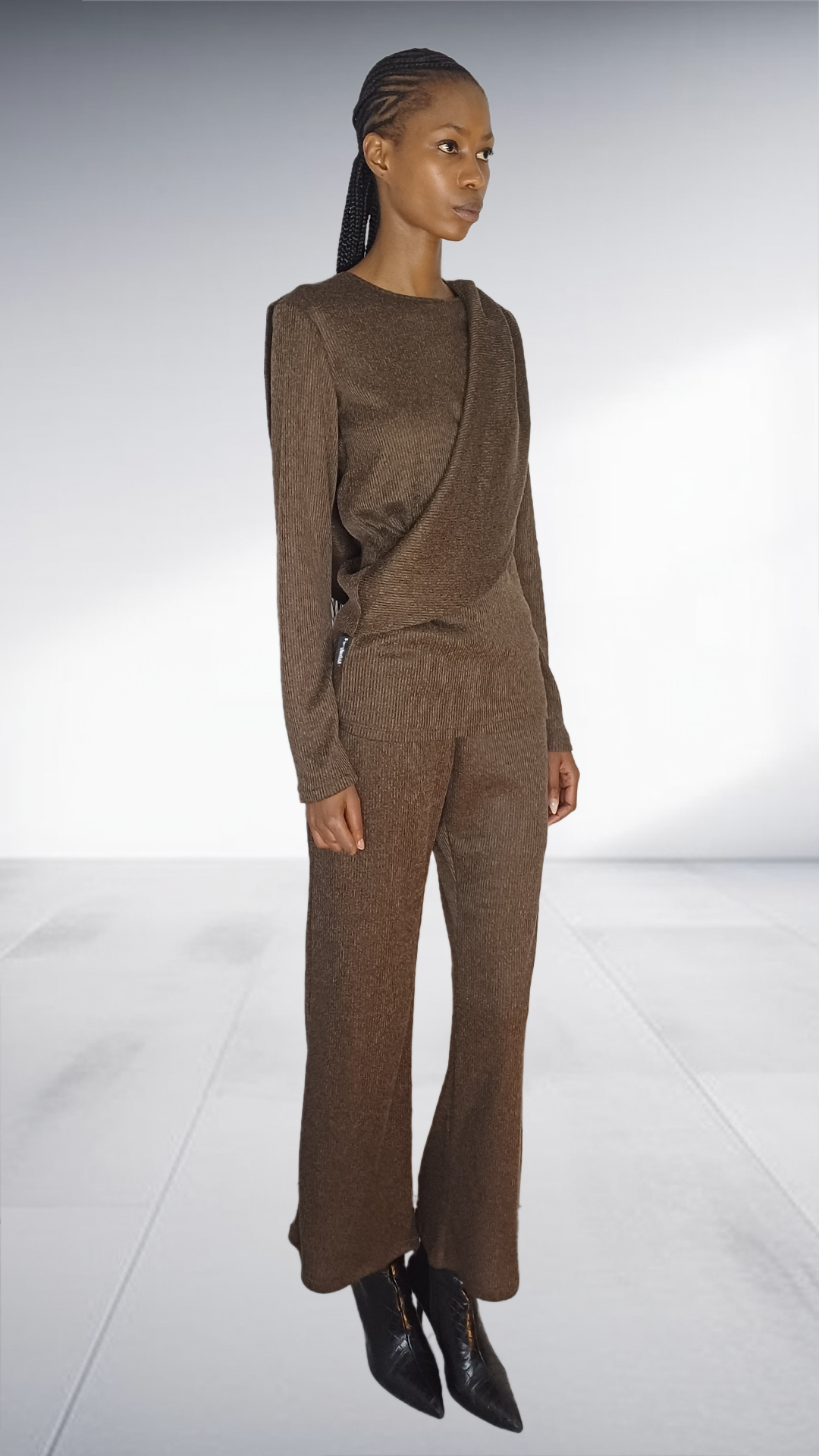 Fundundzi Brown Textured Cascade Wrap Hoodie Two-Piece Set