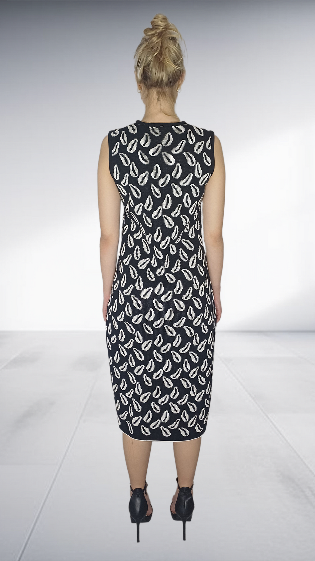 Thula Sindi - Cedi Black & White Feather Print Sleeveless Midi Dress