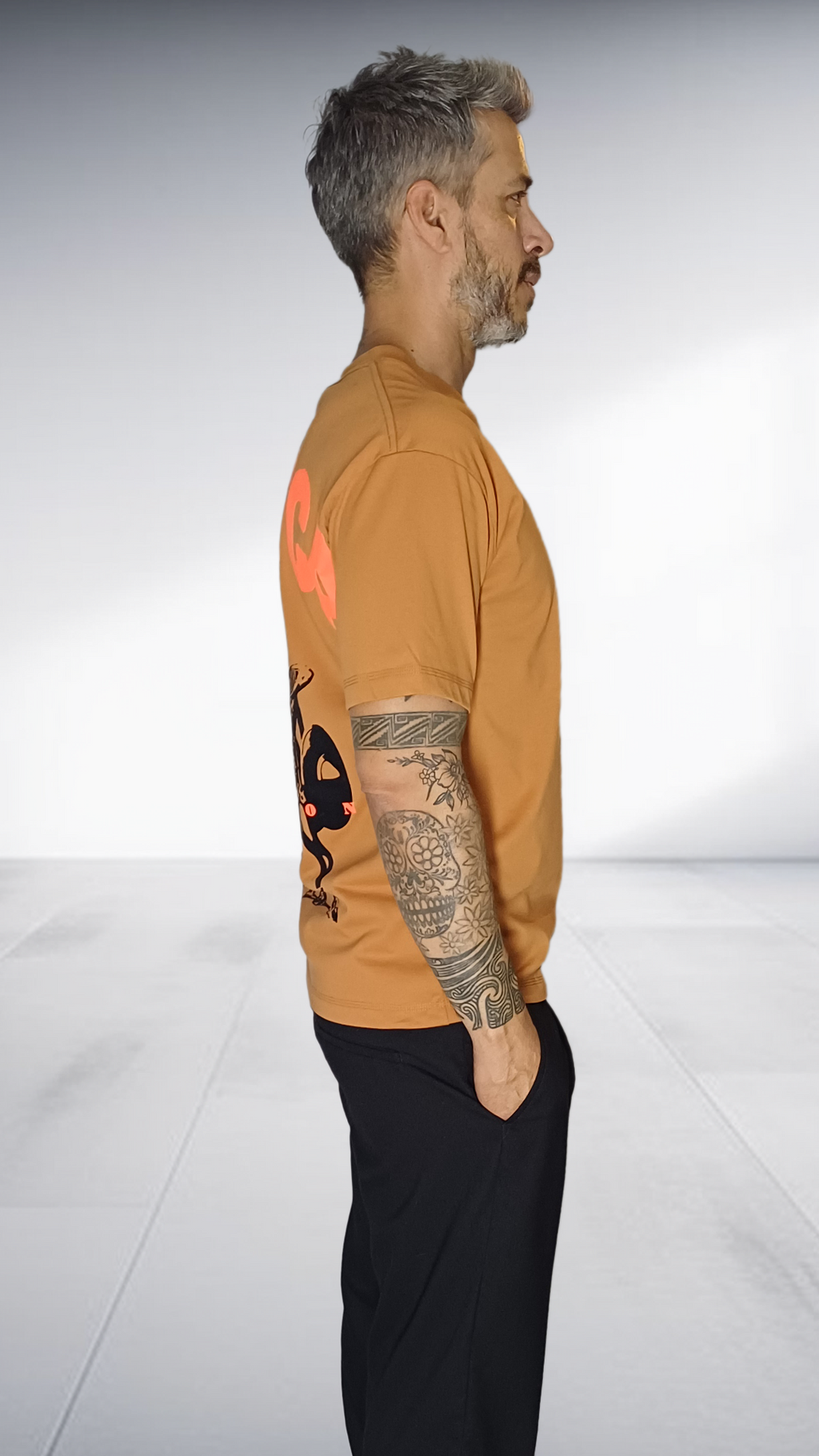 SE7EN HEART BEATS Africa Season Couple Graphic T-Shirt - Caramel & Coral
