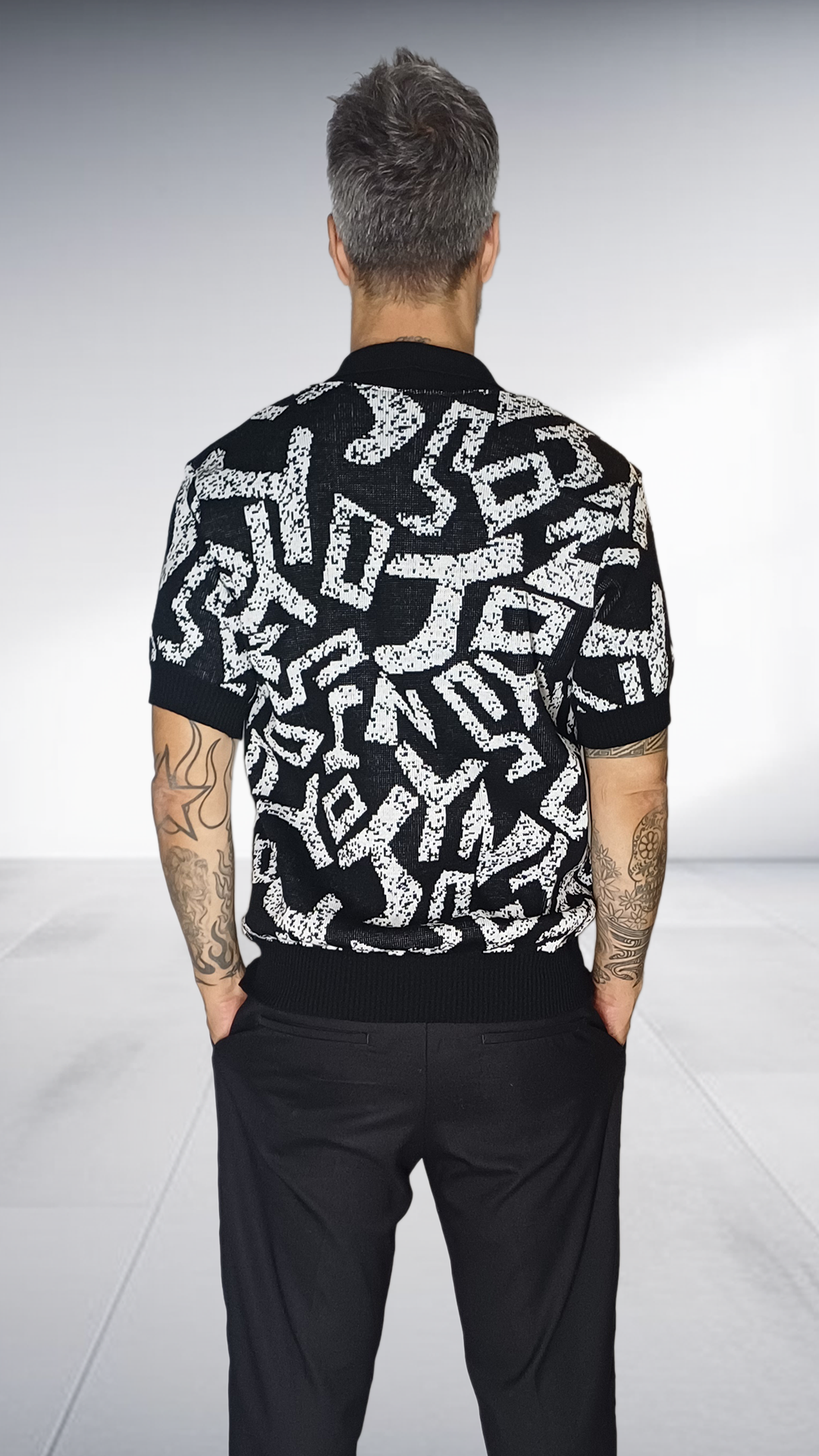 Jozsy Abstract Print Knit Golf Shirt - Black & White