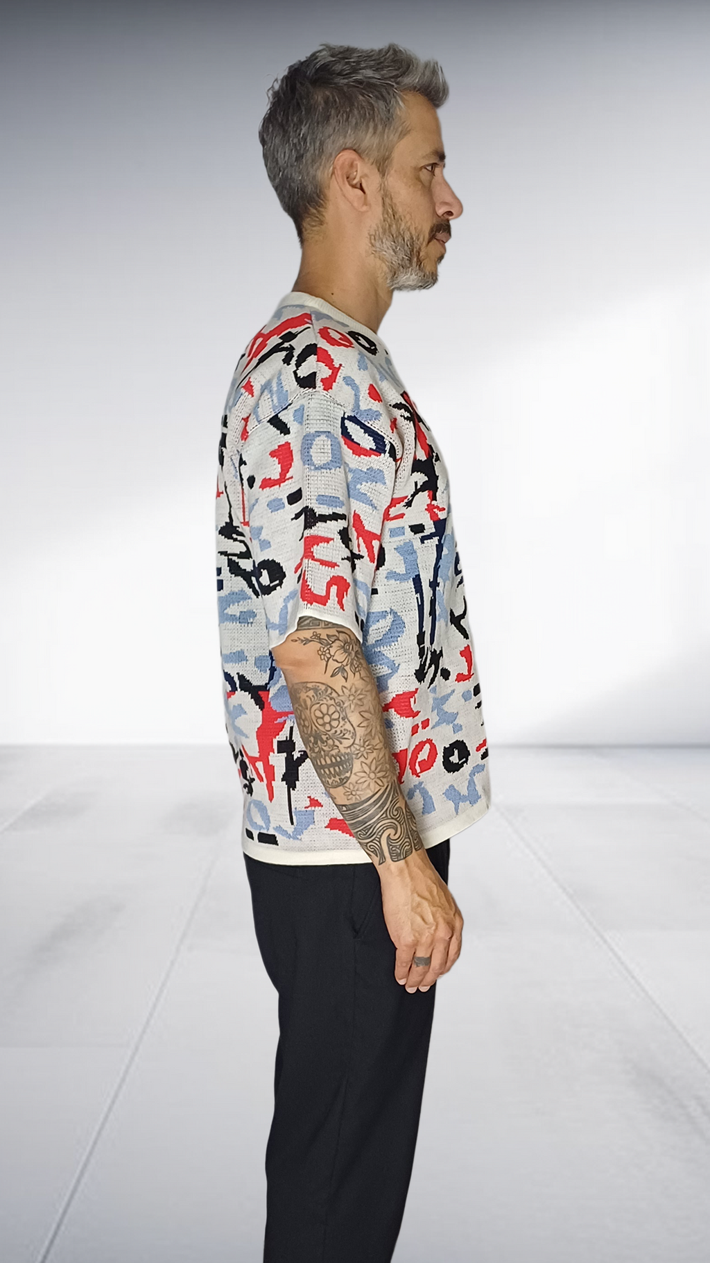Jozsy Graffiti Print Oversized Knit T-Shirt - Grey, Red & Black