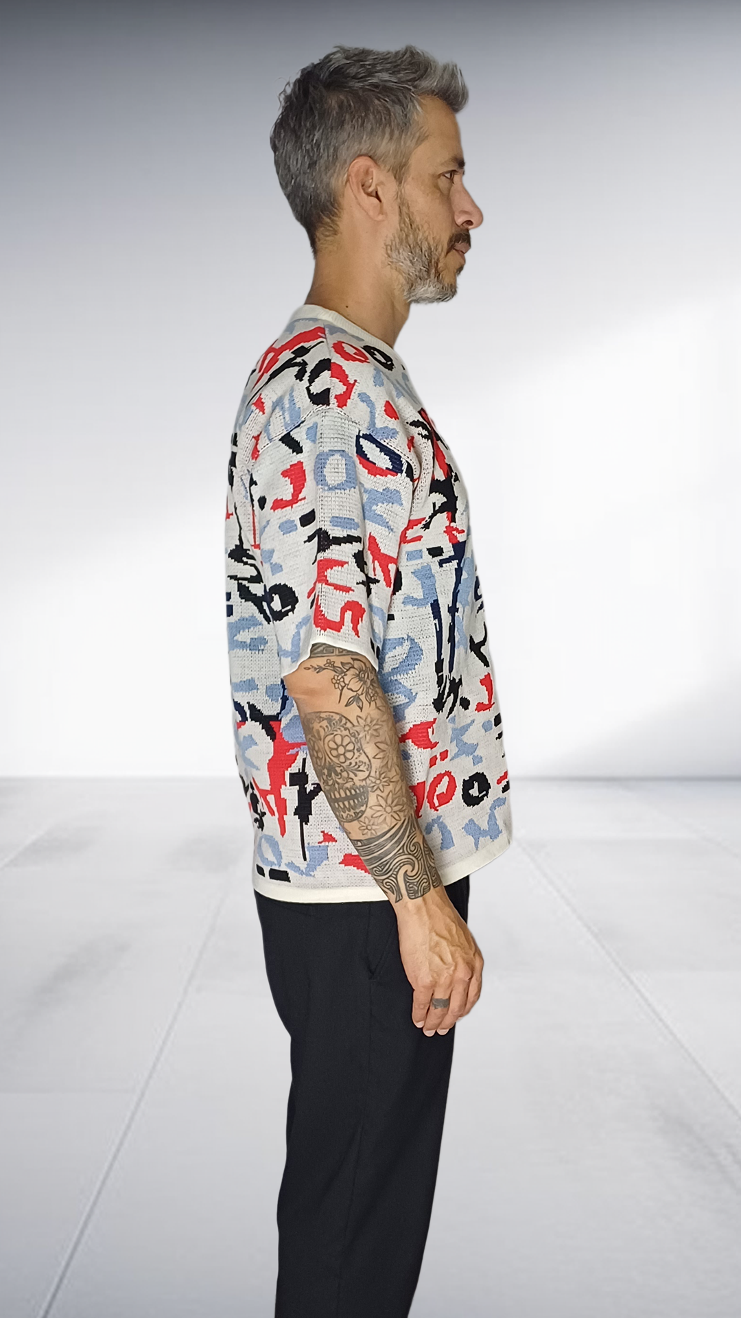 Jozsy Graffiti Print Oversized Knit T-Shirt - Grey, Red & Black