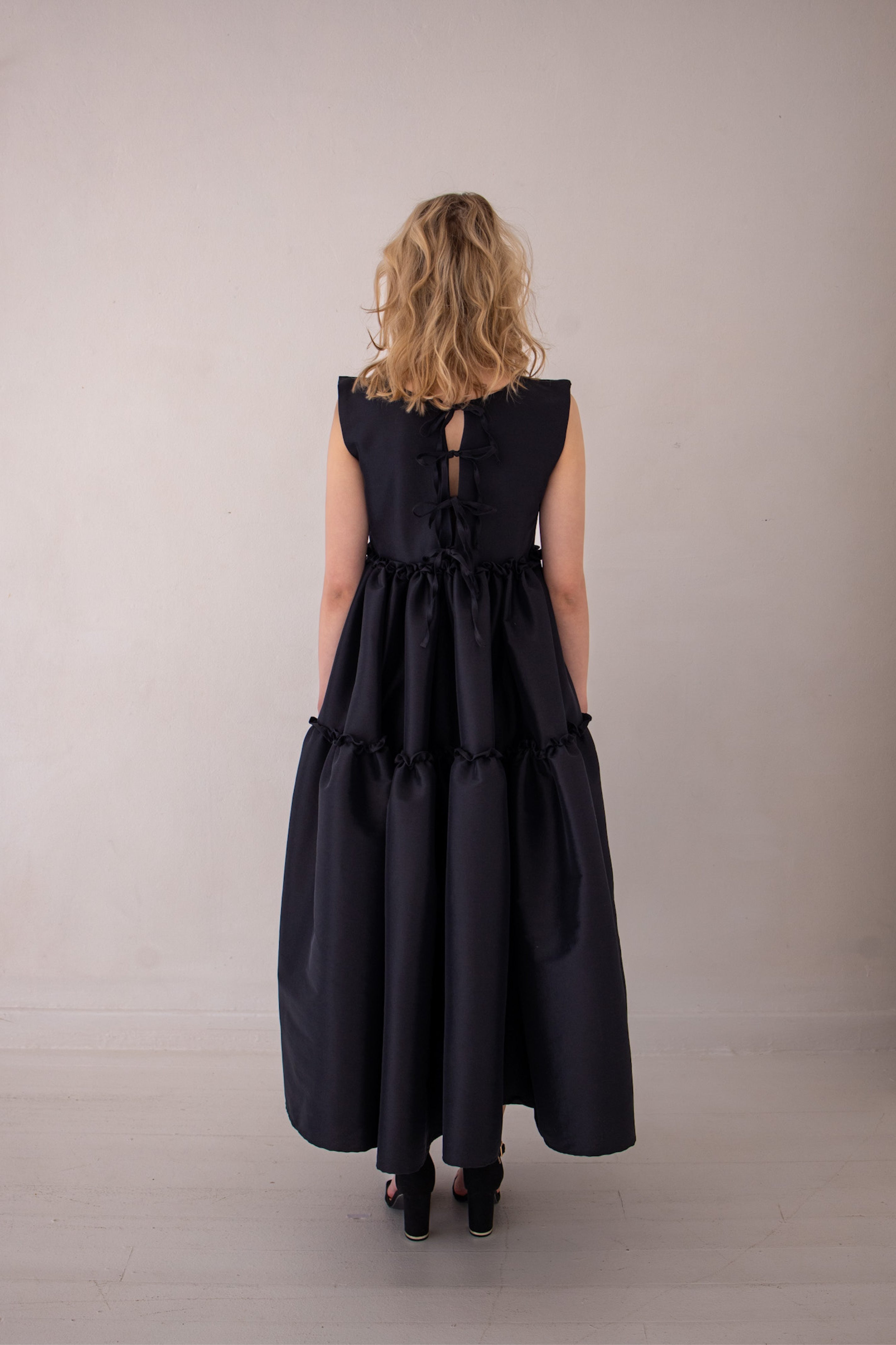 ABUNDANCE FRILL MAXI DRESS