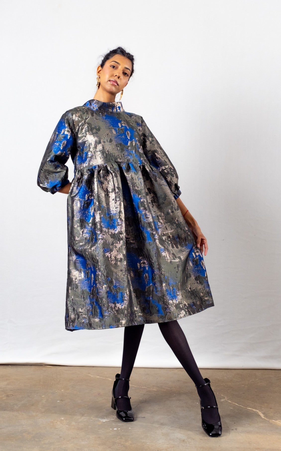 BOW BROCADE DRESS