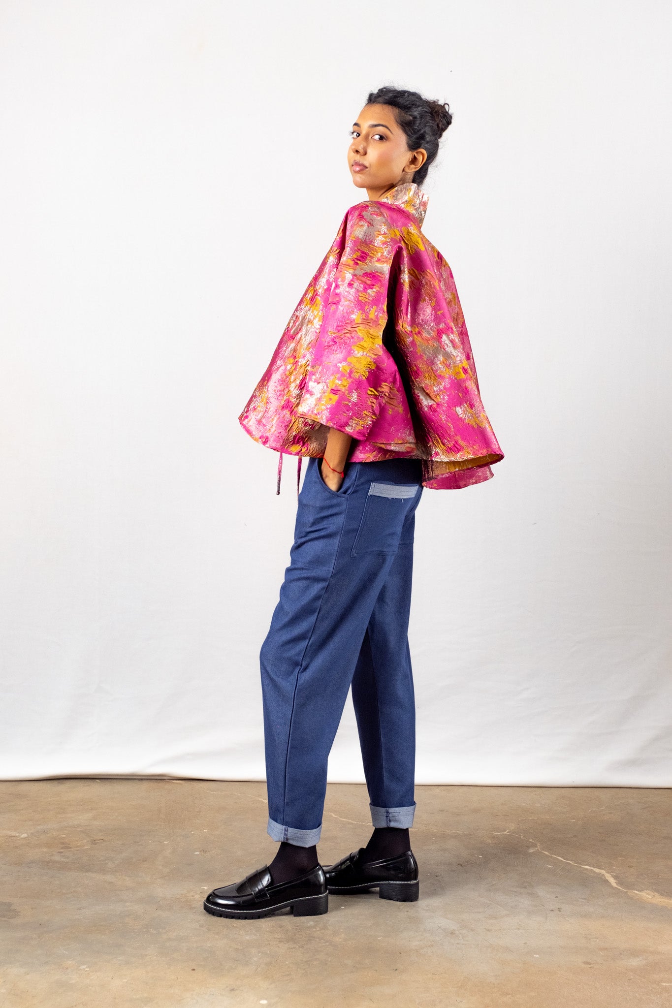 CROPPED BROCADE TOP